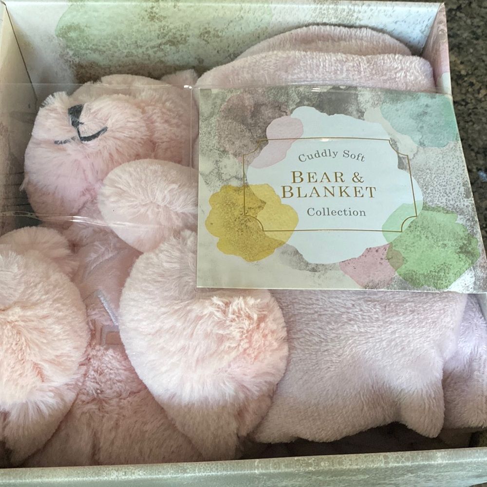 NWT Cuddly Soft Bear & Blanket Collection